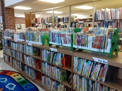 More children's nonfiction on top of the easy reader shelves